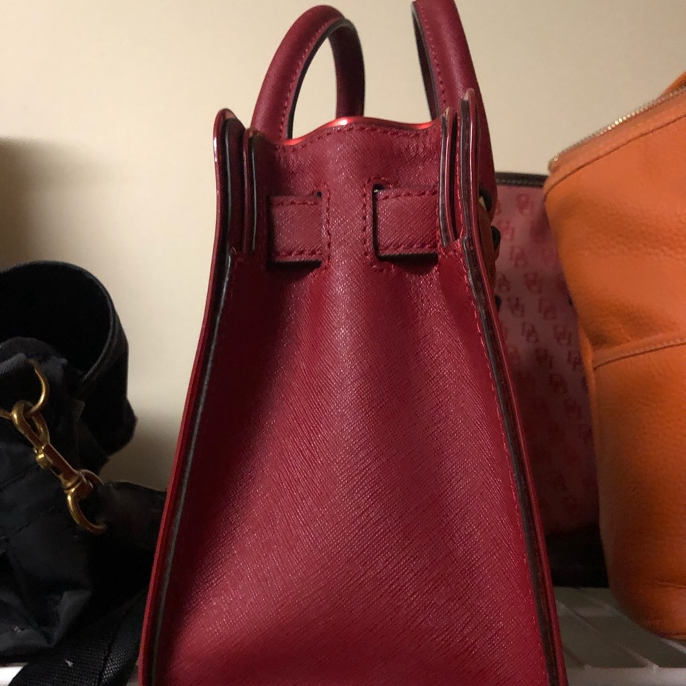 MICHAEL KORS Women’s Red Dillon Top Zip E/W Satchel - Picture 3 of 7